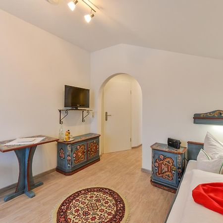 Ferienhotel Hahn Garni Руполдинг Екстериор снимка