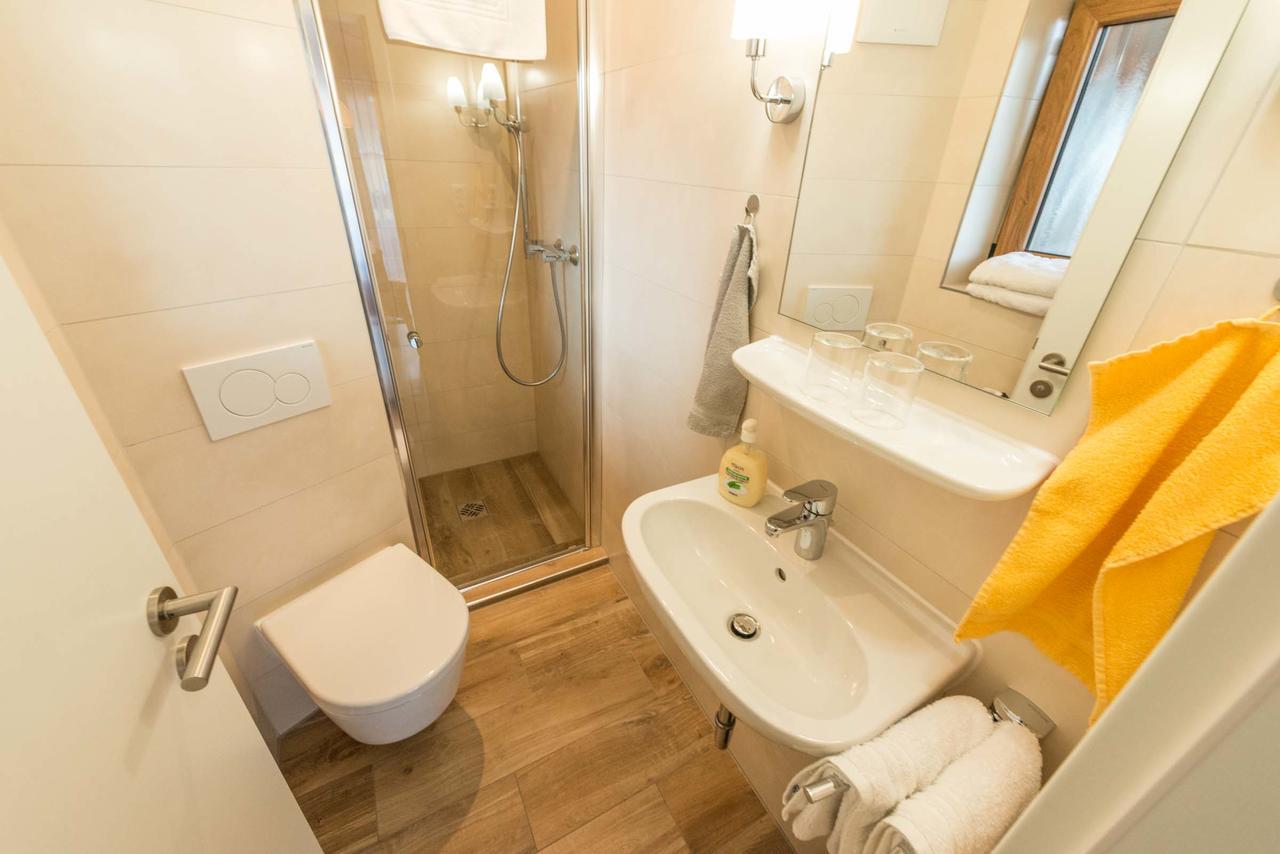 Ferienhotel Hahn Garni Руполдинг Екстериор снимка